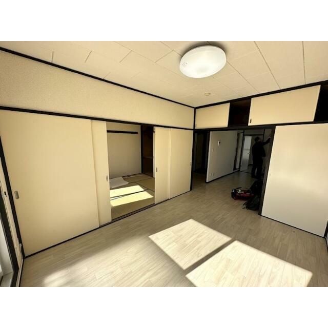 クリスタルハウス相模大塚 リビング