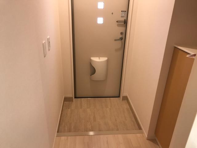 ファミーユＦＫ 玄関