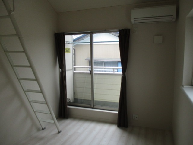 プラスワンヒルズ リビング