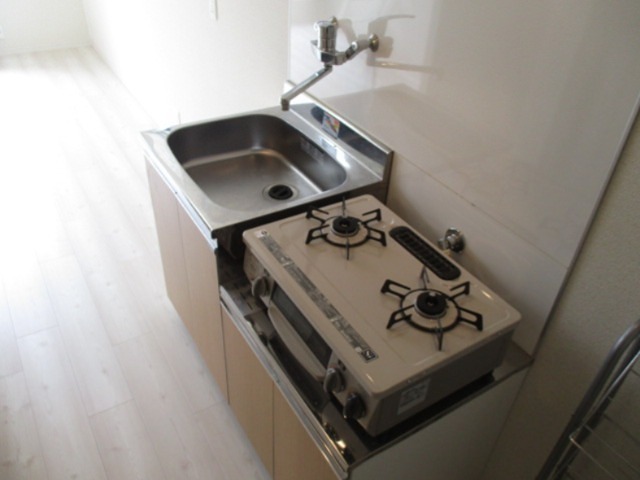 プラスワンヒルズ キッチン