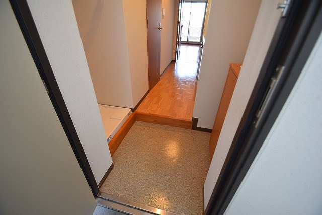 ＹＭＫ伊勢原 玄関