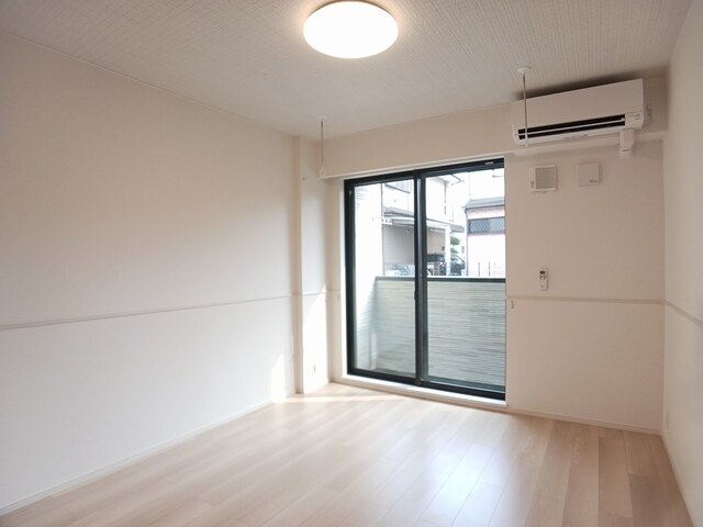 ノーストゥーリバー リビング