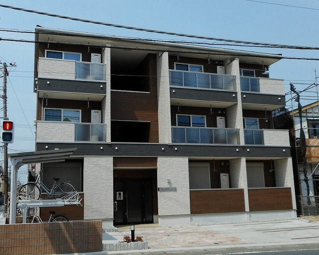 リコ ビーナ 303号室 外観