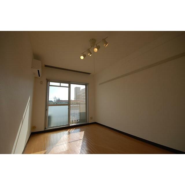 ベルトピア大和桜ヶ丘 リビング