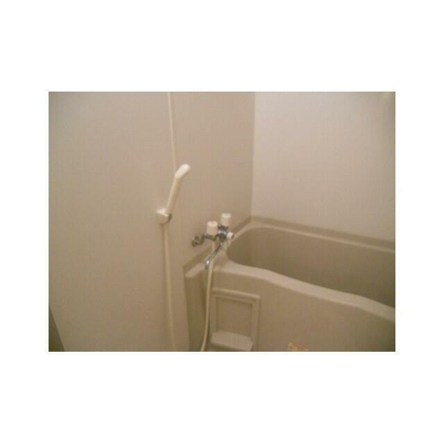 アンプルール　フェール　ブゥルジョン 風呂画像