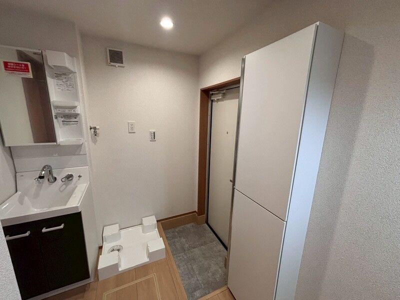 Ambition南栗原 玄関