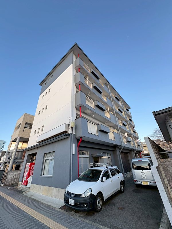 的場マンション 203号室 外観