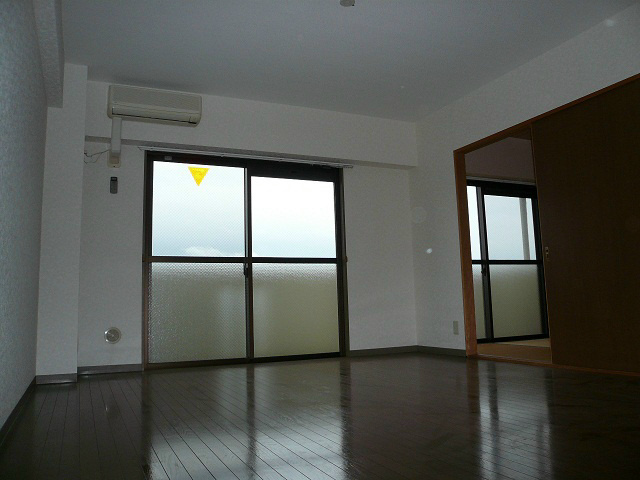 ヴェルテックス湘南 リビング