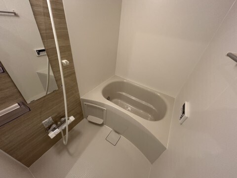 ジーメゾン伊勢原カエルム 風呂画像