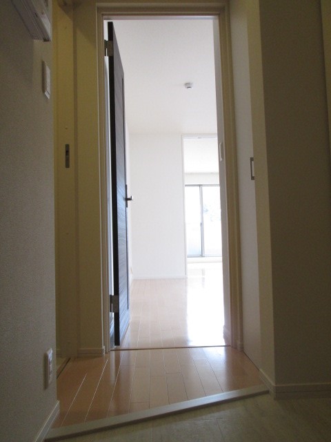 Riverside Deux M 玄関