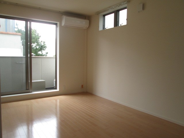 Riverside Deux M ベッドルーム