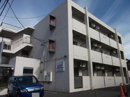 チェリーメゾン湘南 303号室 外観