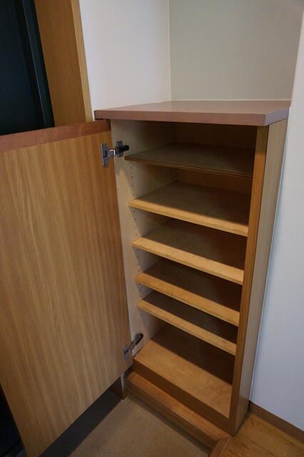 チェリーメゾン湘南 玄関