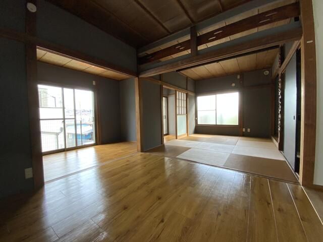 貸家　新橋町６４３ リビング