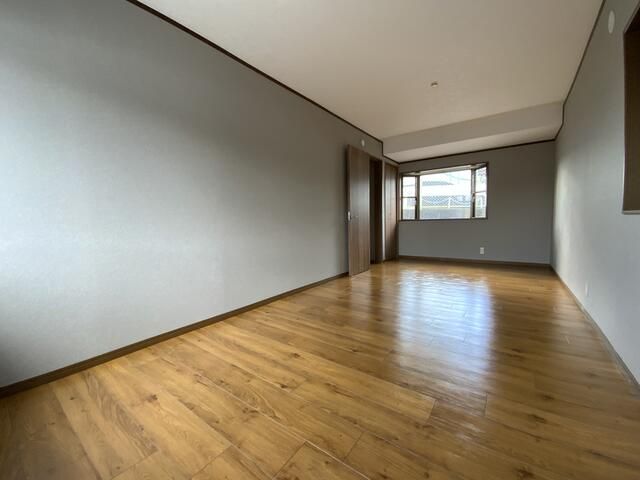 貸家　新橋町６４３ ベッドルーム