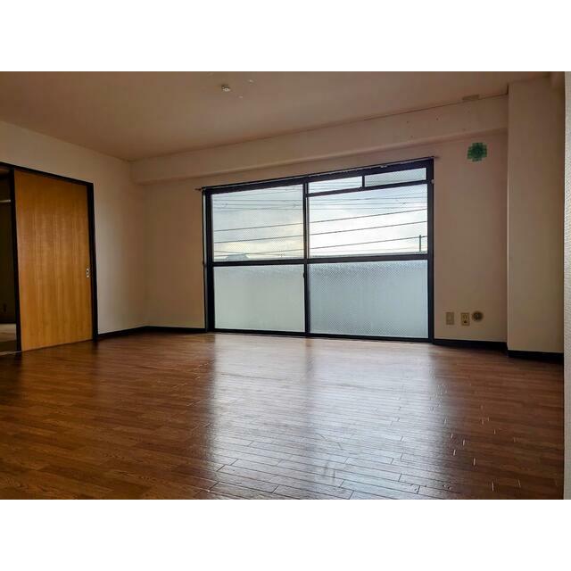 清月ビル リビング