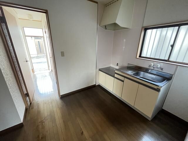 中丸貸家　2号棟 キッチン