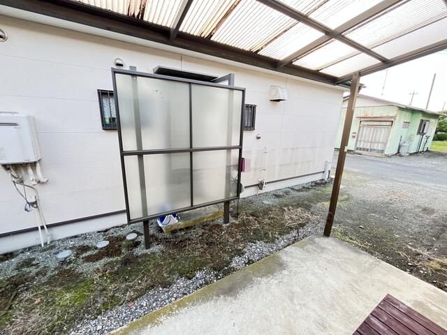 中丸貸家　2号棟 ベランダ