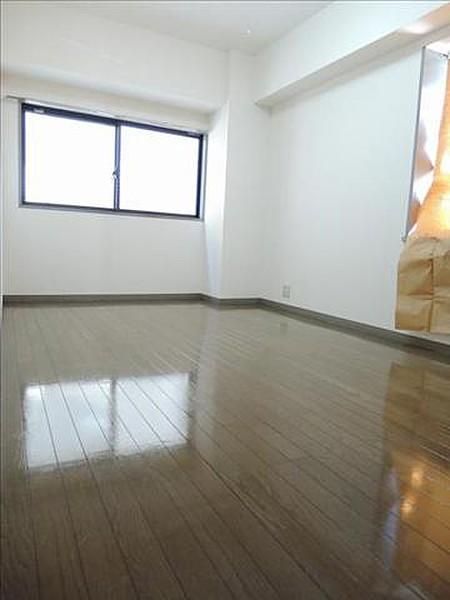 フローラルパレス元町 ベッドルーム