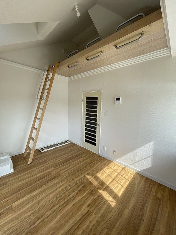 サーフ松風町 リビング