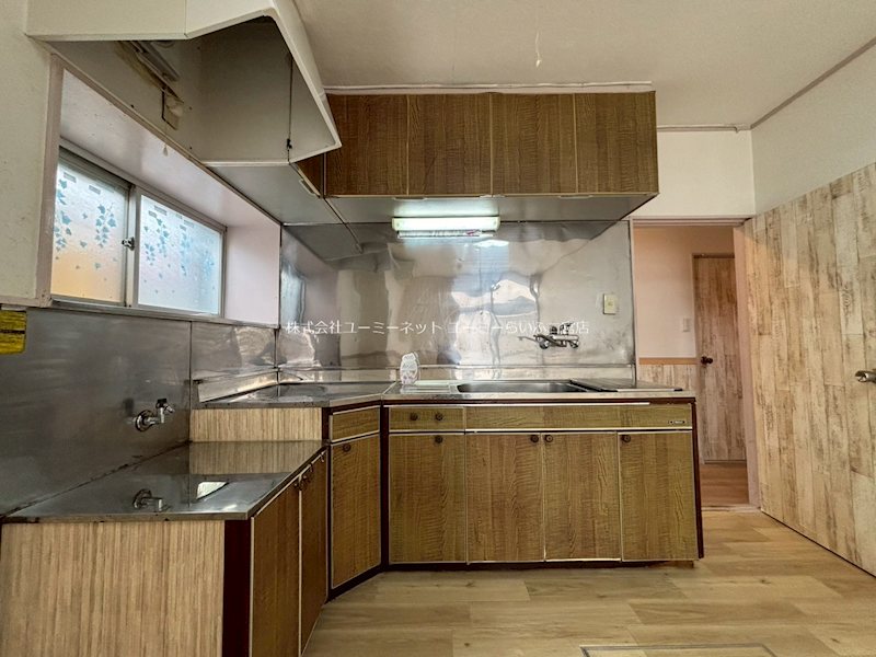 小田原市小船貸中古戸建 キッチン
