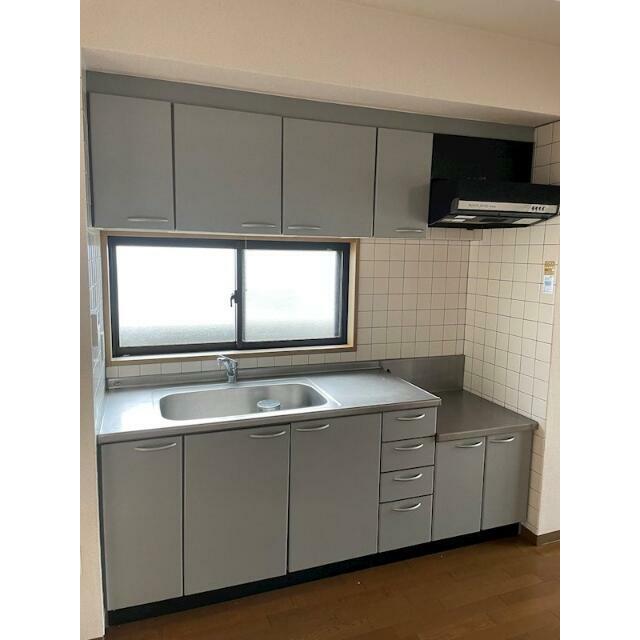 ウエスト　ヴィレッジ キッチン