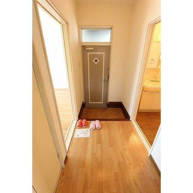 ＶＩＶＡパレットＡ 玄関