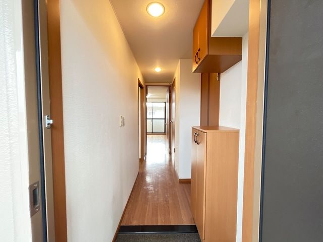 エルマルム 玄関