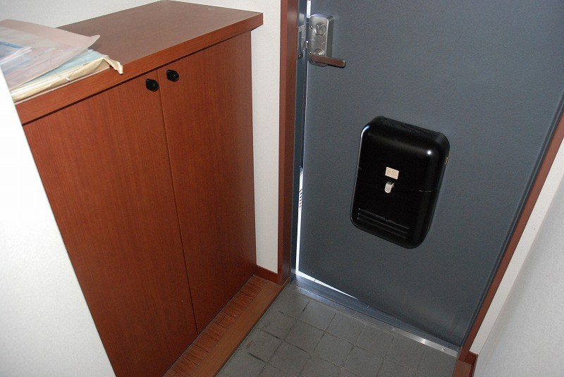 ルナ・クレシエンテ 玄関