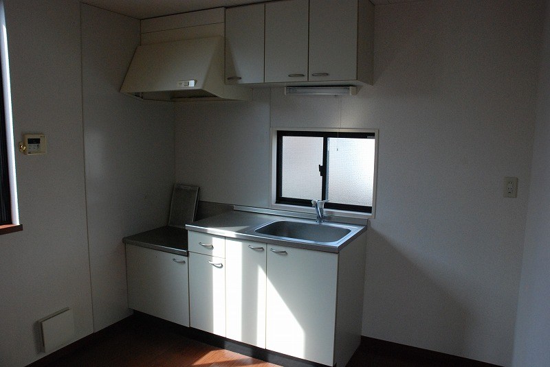 ルナ・クレシエンテ キッチン