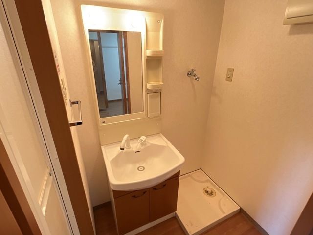 エルマルム その他8