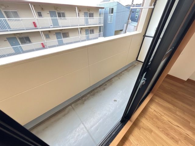 エルマルム ベランダ