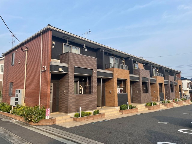 シャルメゾン 203号室 外観