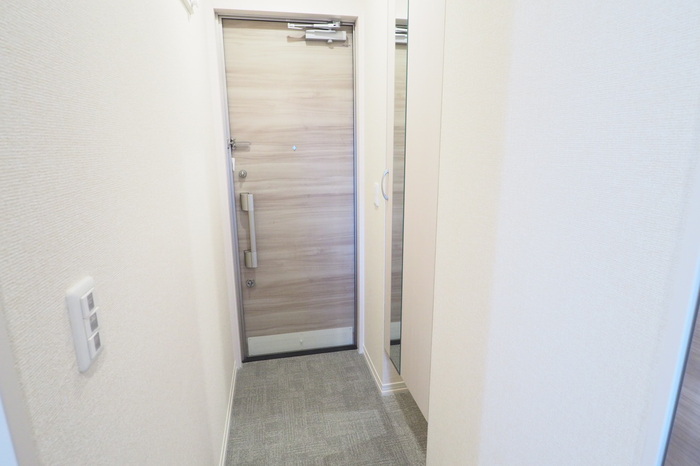 ブレッザ港南台 玄関