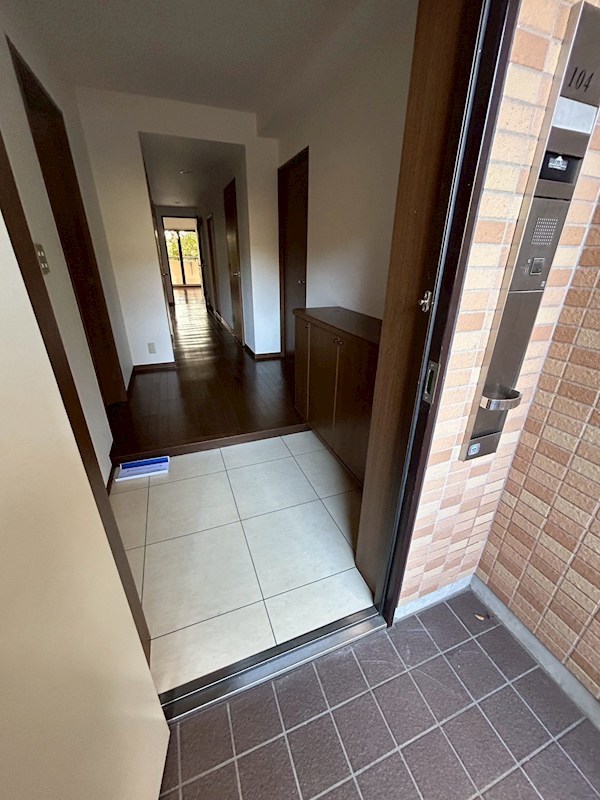 セレーノ鎌倉長谷 玄関