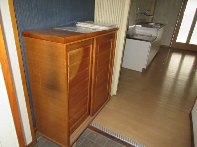 湘南明治ハイツ 玄関