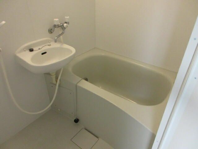 湘南明治ハイツ 風呂画像