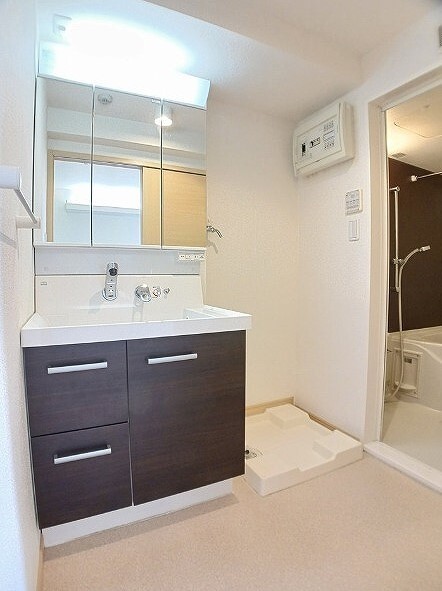 ベラ　マティ－ナ その他3