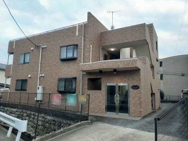 カームDEN 101号室 外観