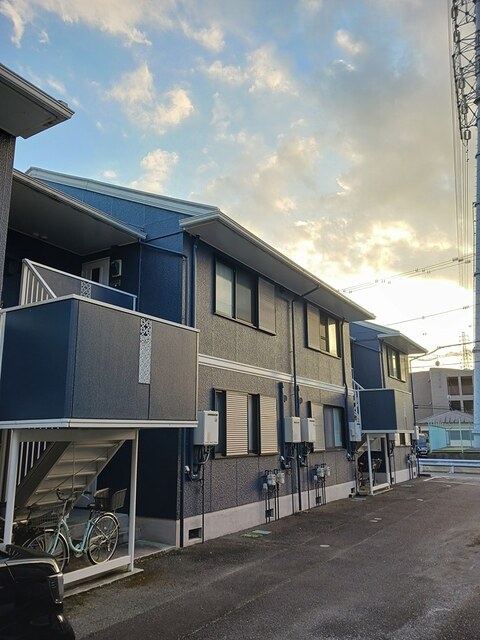 シャトレ湯川Ａ その他6