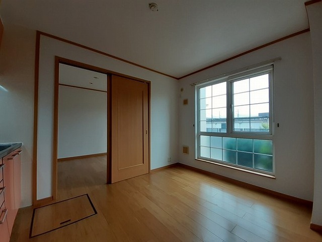 マロンハイム弐番館 リビング