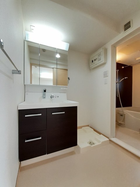 ロイヤルステイツ その他3