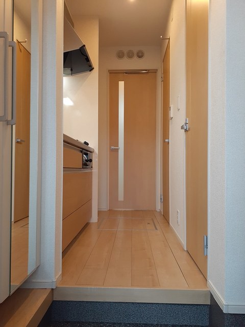 ヴィラ　花水木 玄関