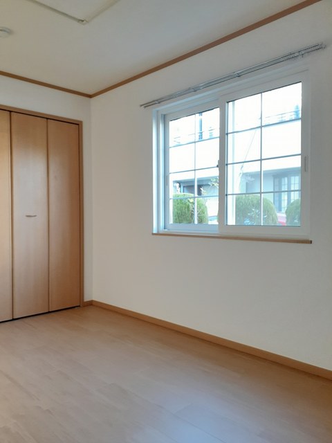 フォレスタ・ヴィラ リビング