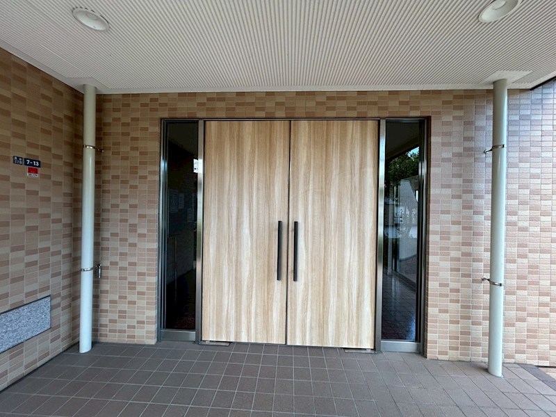 セレーノ鎌倉長谷 エントランス