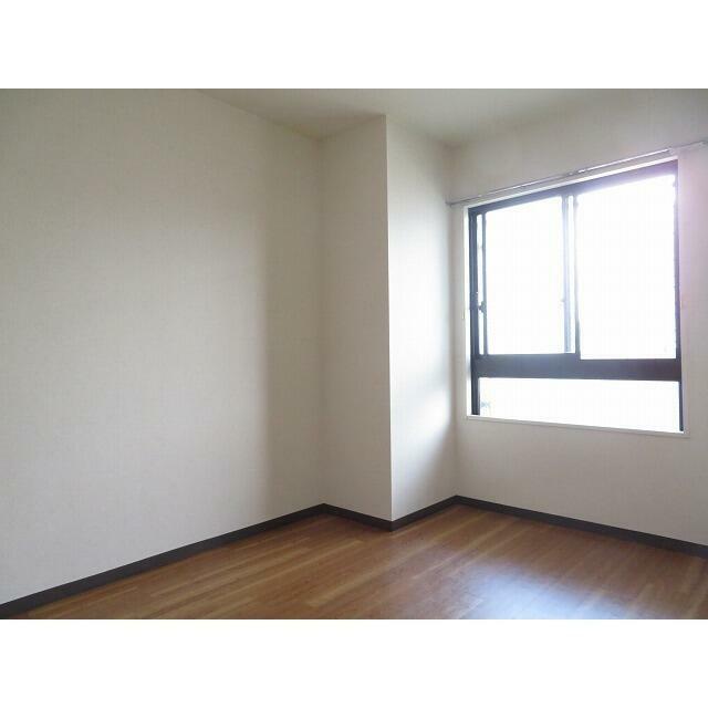 クリオ辻堂参番館 リビング