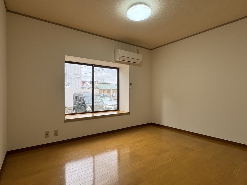 サンハイム神山 リビング