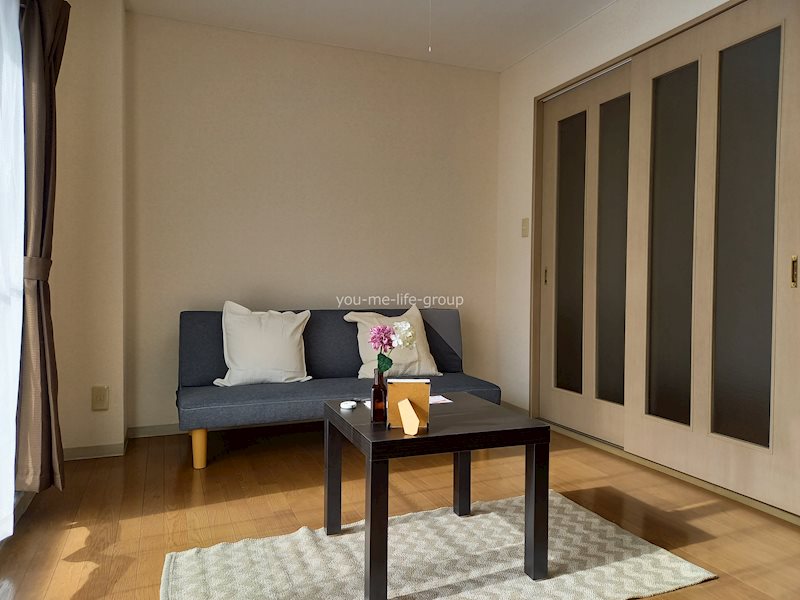 メゾン・アベイユSF リビング