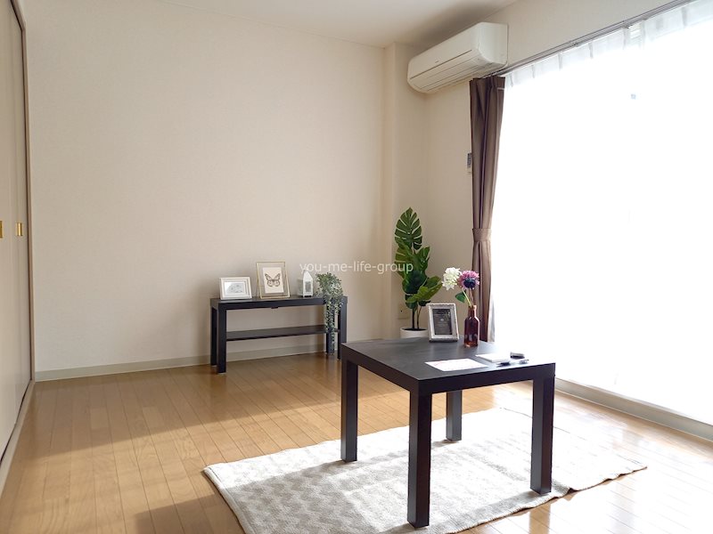 メゾン・アベイユSF ベッドルーム