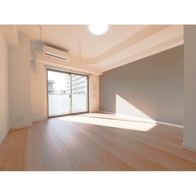 N-stage Hon-Atsugi Sakaecho リビング